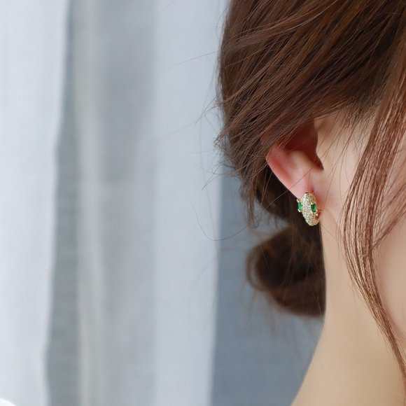 NEW 14K Gold Plated Emerald Snake Hoop Earrings - Picture 2 of 10